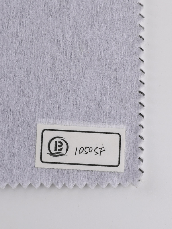 Polyester 1050SF Blød håndfølelse skåret væk Non Woven Smeltbar Broderi Bagside Interlining